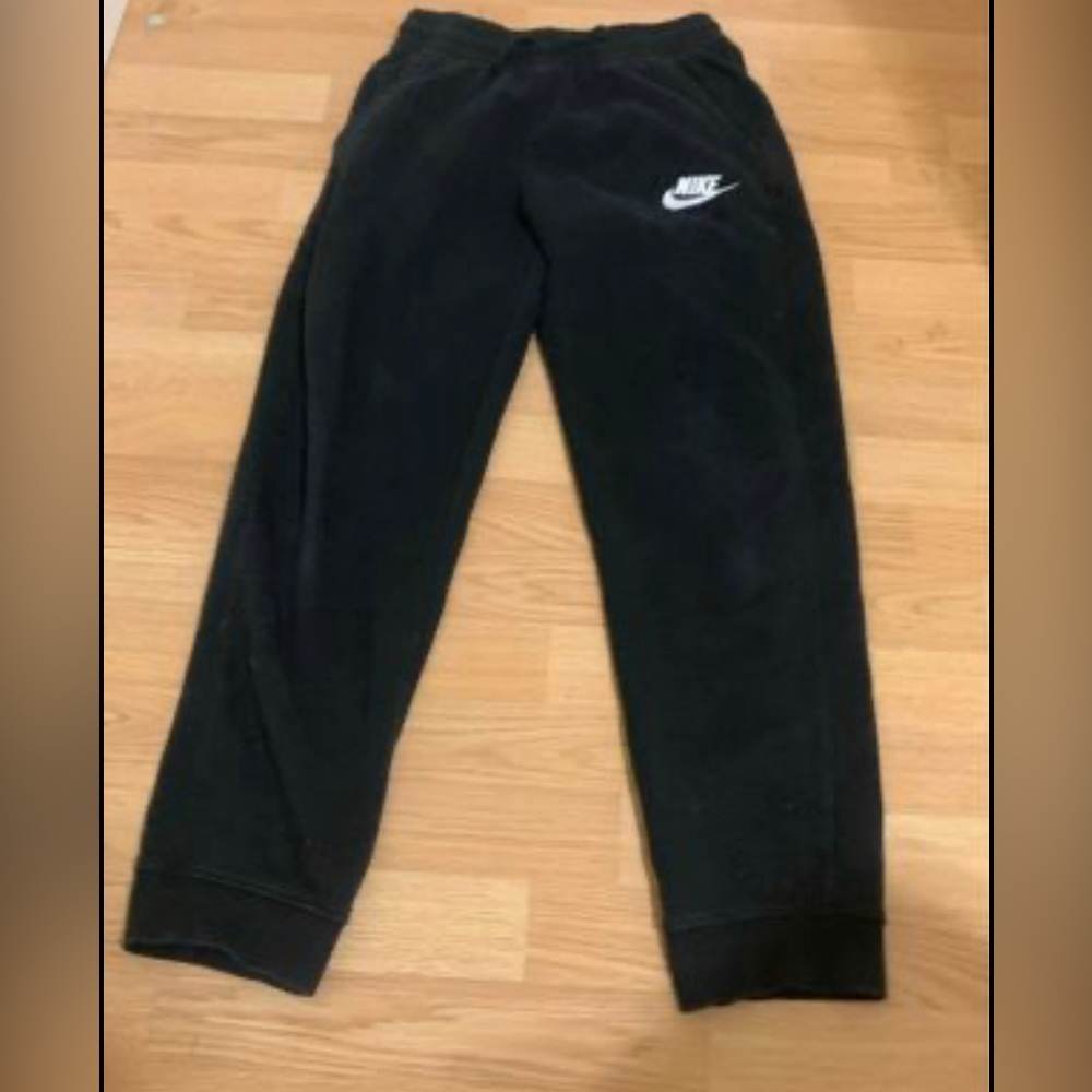 Nice black Nike sweatpants